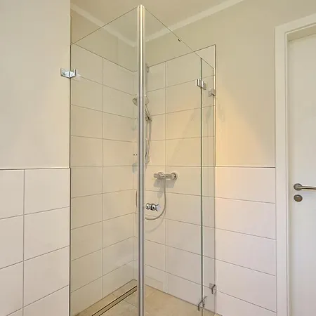 Holiday home Reethaus Am Mariannenweg 18b - Huus